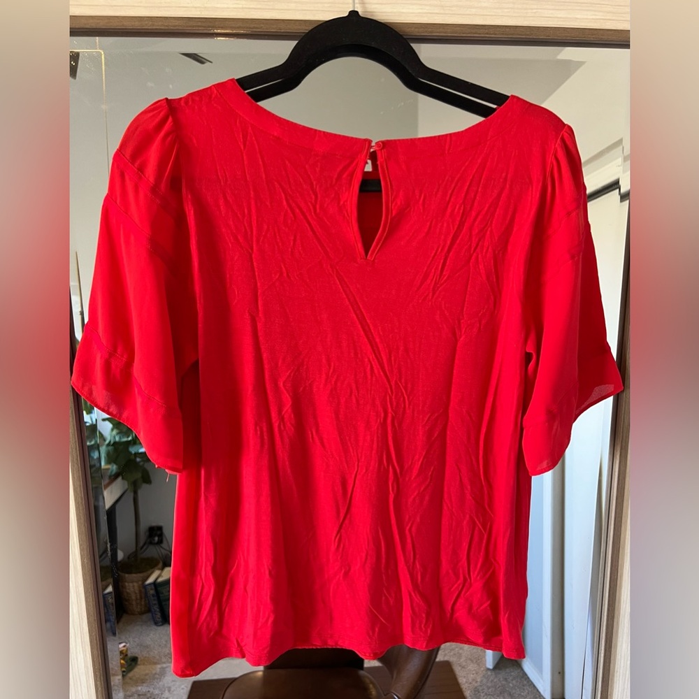 Loft Women's Red detailed Trim Knit Blouse Top Soft Work Church Casual Sz Small - Picture 3 of 3